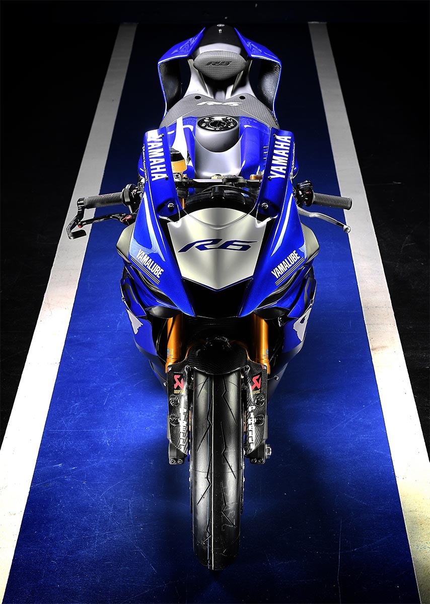 05_yzf-r6-2017-race-ready